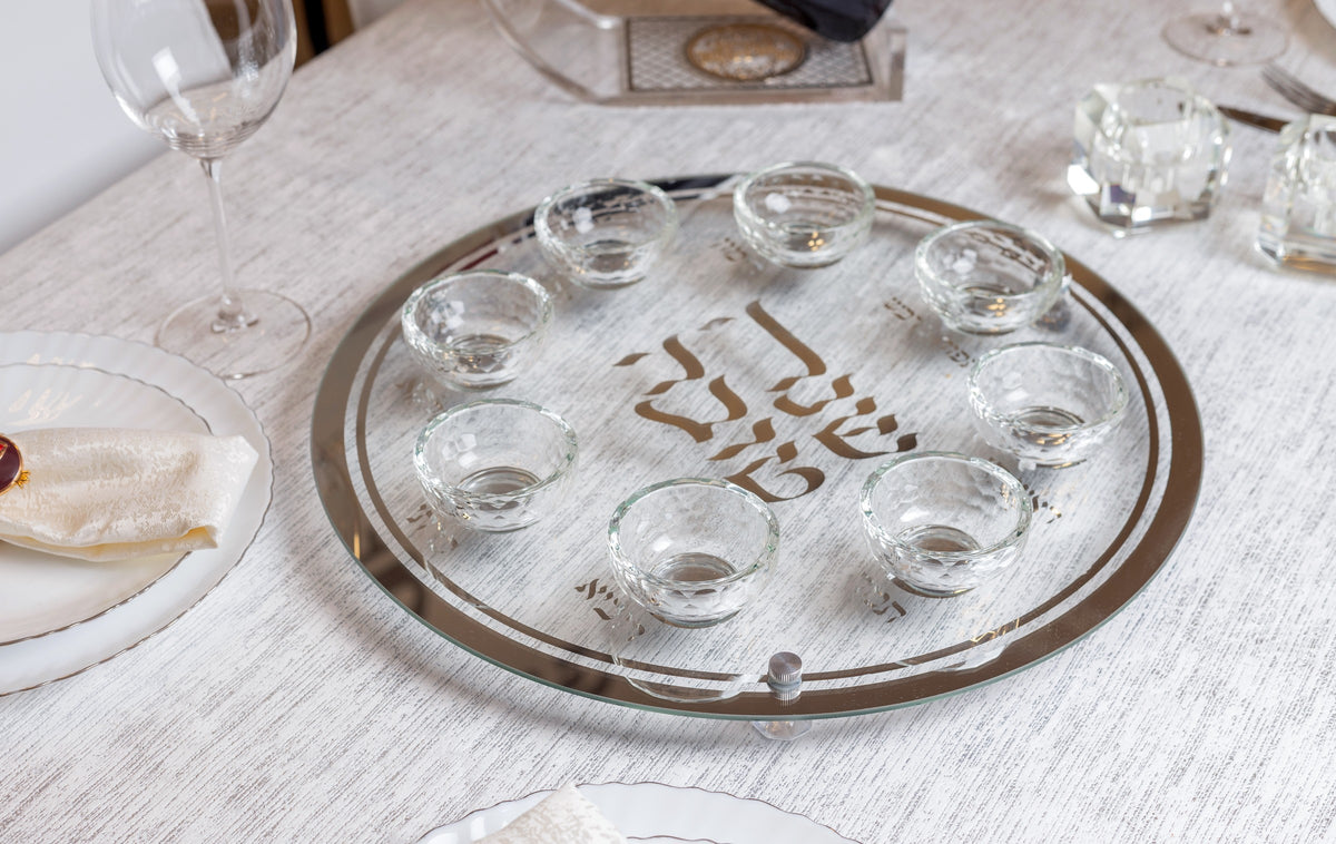 צלחת עגולה מהודרת לראש השנה מזכוכית וקריסטל - 40 ס״מ - דגם 2