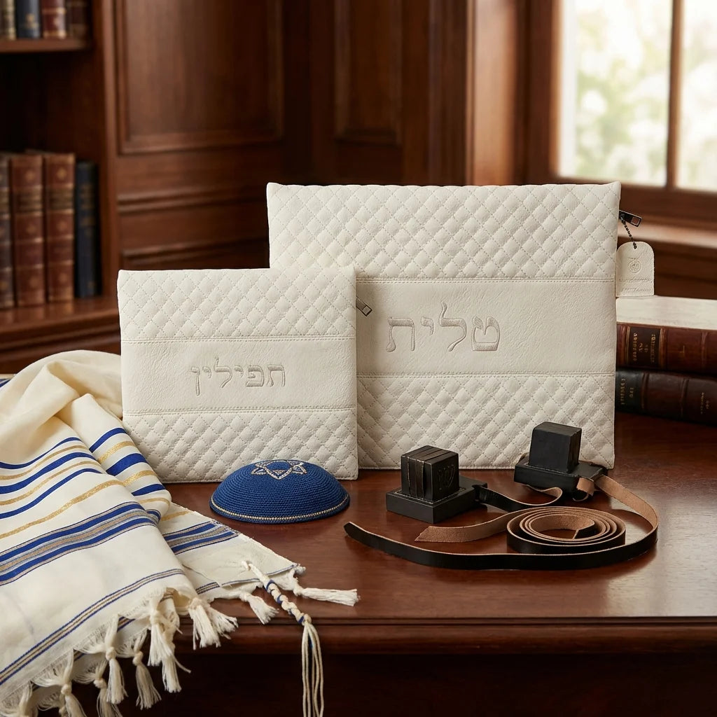 סט טלית תפילין דמוי עור עם ריקמה - לבן